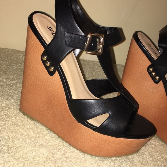 Wedges - Picture 2 of 3